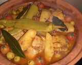 Une image de l'étape 8 de Tajine marocain au poulet, légumes et olives.