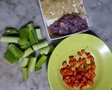 Foto langkah ke 1 dari resep Sup Tahu Rebus Jamur Enoki.