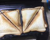A picture of step 2 of Chicken egg sandwich.