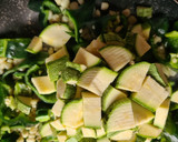 Foto del paso 5 de la receta: Calabacitas con rajas y elotes