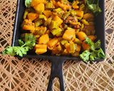 A picture of step 4 of Cluster beans potato sabji.