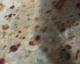 A picture of step 5 of Khasta Masalay dar paratha.
