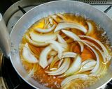 A picture of step 3 of Ultimate Katsudon in 10 Minutes for Anyone.