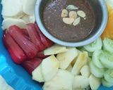 Foto langkah ke 5 dari resep Rujak Buah Manis.