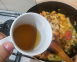 Foto del paso 2 de la receta: Arroz con mariscos.