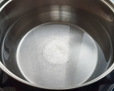 Foto del paso 1 de la receta: Ensalada sencilla de tomate y rape alangostado