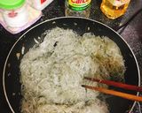 Hình bước làm 2 của món Miến xào thập cẩm