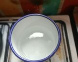 Foto del paso 1 de la receta: Leche con polenta (un postre de mi infancia)