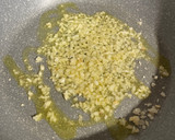 Foto del paso 1 de la receta: Setas al ajillo