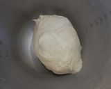 Foto del passaggio 2 della ricetta Treccia di pane all'olio a 8 capi 🌷