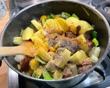 A picture of step 14 of Country Soup with Leeks, Carrots, Potatoes, and Bacon.