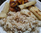 Foto del paso 4 de la receta: Almuerzo🍱casero🍛tajadas de plátano maduro🍟y yucas doradas...🍛🍱🫛
