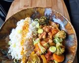 A picture of step 4 of Broccoli and Chickpea Curry.
