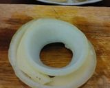 Foto langkah ke 3 dari resep Mozarella onion donouts.