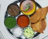 દાળ પકવાન (Dal Pakwan Recipe In Gujarati) રેસીપી સ્ટેપ5ફોટો