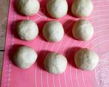 Foto langkah ke 5 dari resep Bakpao Isi Keju.