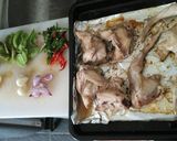 Foto langkah ke 1 dari resep Oseng Ayam Kecap.
