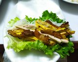 Hình bước làm 1 của món Bún đậu mắm tôm kiểu cuộn