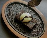 A picture of step 7 of Sizzling Brownie with Ice Cream.