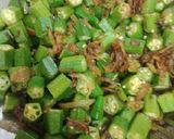 भिंडी की सब्जी (bhindi ki sabzi recipe in Hindi) रेसिपी चरण 2 फोटो