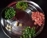 A picture of step 3 of Green peas appe.