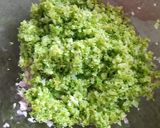 A picture of step 3 of Broccoli and Cheese Paratha.