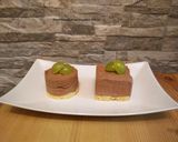 Foto del paso 8 de la receta: Tarta mousse de chocolate y corazón de trufa