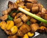 栗子红烧肉 —— 电饭煲料理，让厨房里的你轻松自如，让美食口感升级的食譜步驟3照片