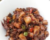 Foto langkah ke 5 dari resep Cumi Asin Tumis Kecap.