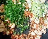 A picture of step 4 of Chicken macaroni.