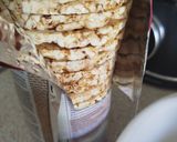 Φωτογραφία βήματος 2 της συνταγής Ferrero με ρυζογκοφρέτες, σπόρους chia και πρωτεϊνούχα πραλίνα φουντουκιού χωρίς ζάχαρη