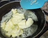 A picture of step 4 of Chicken steak with mesh potatoes 😋.