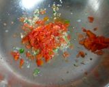 A picture of step 2 of Soya Bhurji.