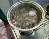 Foto langkah ke 1 dari resep Sup Kerang Praktis.