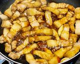 A picture of step 3 of Homestyle Braised Pork Belly.