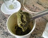 Foto del paso 6 de la receta: Spaghetti integrales al pesto con bacón ahumado