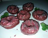 Foto langkah ke 11 dari resep Donat Red Velvet Tanpa Kentang Takaran Sendok.