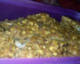 A picture of step 6 of Besan with dry fruits.