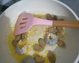 Foto langkah ke 2 dari resep Shrimp Rose Pasta.