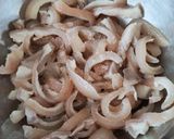 รูปขั้นตอนการทำที่ 2 ของ แคบหมูทอดกรอบ