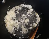Spenótos, zöldborsós, paradicsomos csirkeragu recept fázis 1 fotója