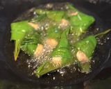 Foto langkah ke 2 dari resep Ayam Goreng Pandan.