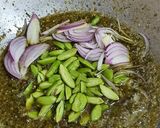 Gambar langkah 4 resipi Sambal hijau.