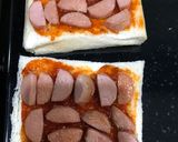 Foto langkah ke 3 dari resep Pizza Roti Tawar.