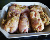 Foto del paso 8 de la receta: Contramuslos de pollo rellenos con adobo de pistacho