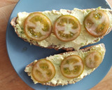 Foto del paso 2 de la receta: Tostadas de aguacate y jamón