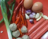 Foto langkah ke 2 dari resep Mie goreng tek tek pedas.