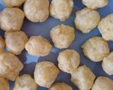 Foto langkah ke 4 dari resep Crispy Cheesy Hashbrowns.