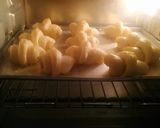 Foto langkah ke 8 dari resep Croissant Unyil.
