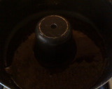 Foto del paso 5 de la receta: Budín de pan casero con pasas 